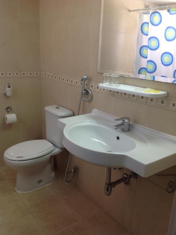 Aquarius Beach Hotel Limassol Chambre photo