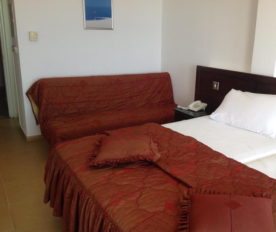 Aquarius Beach Hotel Limassol Chambre photo