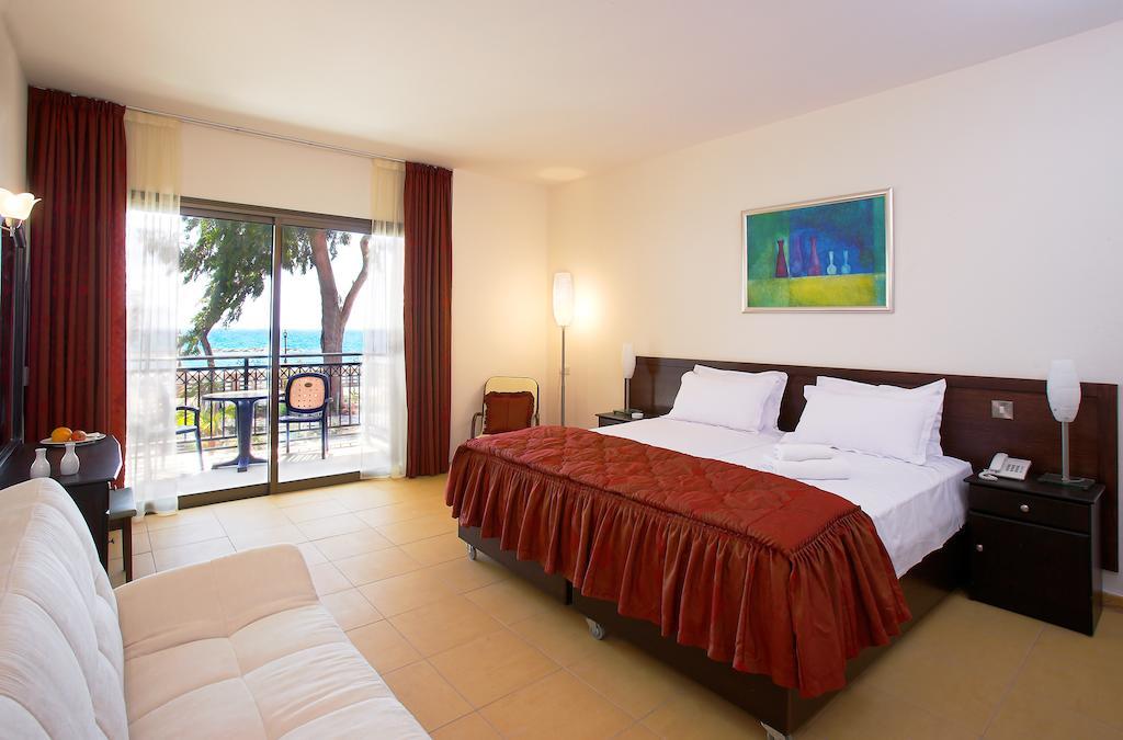 Aquarius Beach Hotel Limassol Chambre photo