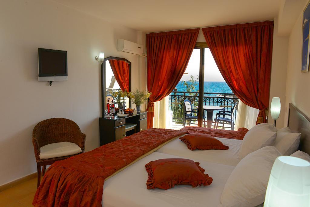 Aquarius Beach Hotel Limassol Chambre photo