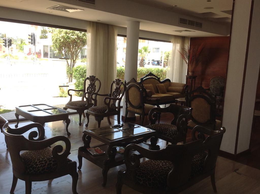 Aquarius Beach Hotel Limassol Extérieur photo