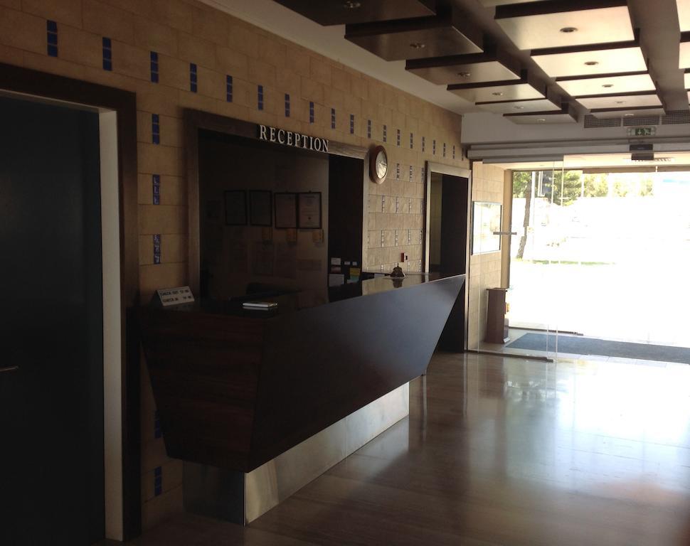Aquarius Beach Hotel Limassol Extérieur photo
